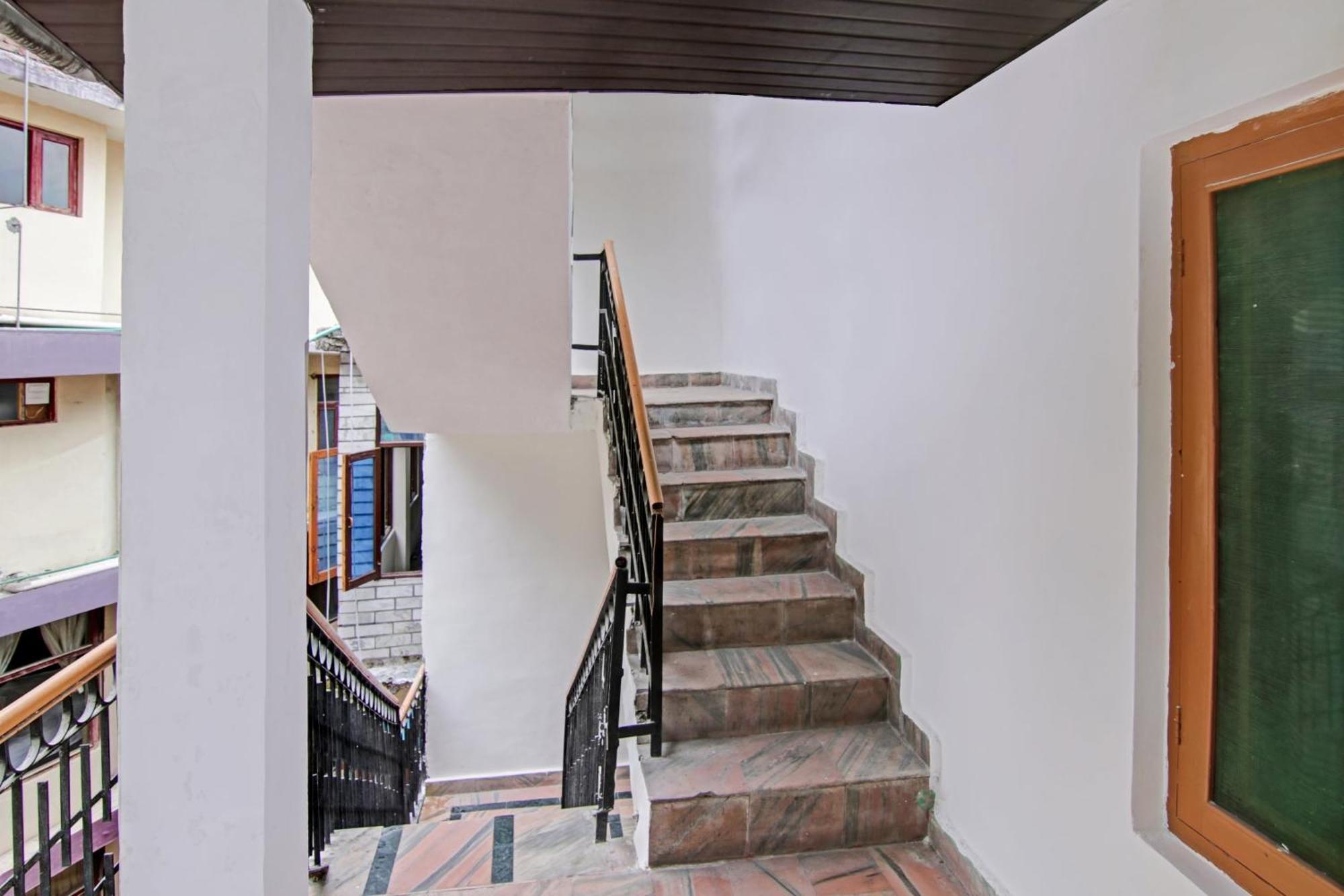 Hotel O Alfa Manali  Ngoại thất bức ảnh